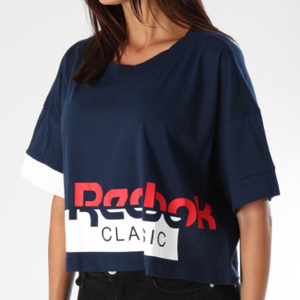 Vintage Reebok Medium Women's Navy Blue Crop Top